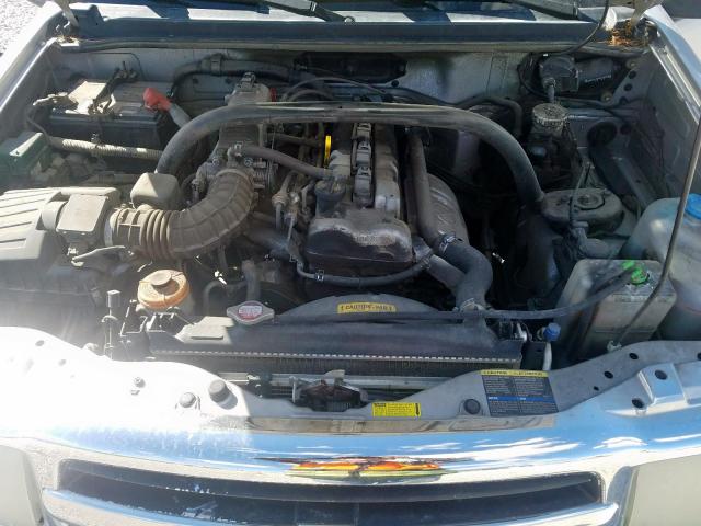 2CNBJ13C436949060 - 2003 CHEVROLET TRACKER  photo 7