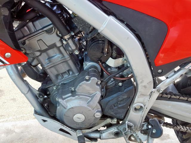 MLHMD4411H5003808 - 2017 HONDA CRF250 L  photo 7