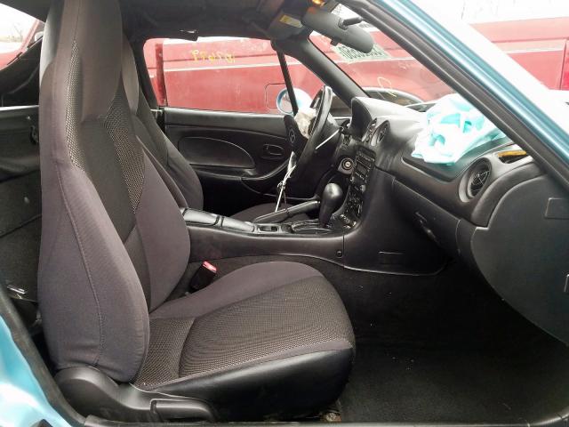 JM1NB353810216376 - 2001 MAZDA MX-5 MIATA BASE  photo 5