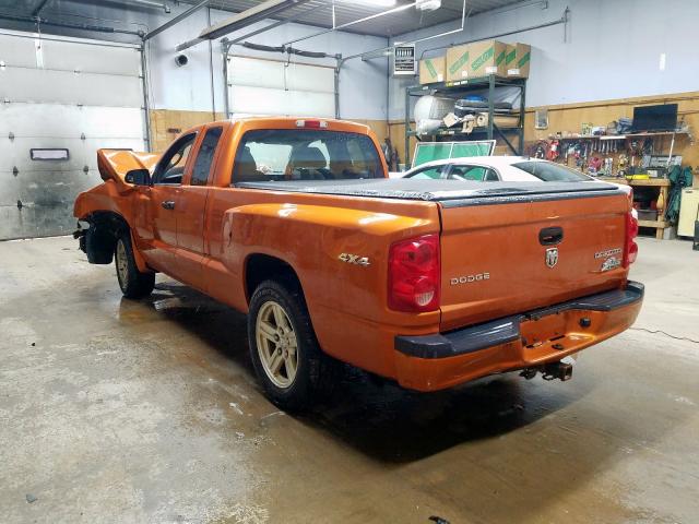 1D7CW3BK0AS173072 - 2010 DODGE DAKOTA SXT  photo 3