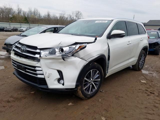 5TDKZRFH1JS528466 - 2018 TOYOTA HIGHLANDER SE  photo 2