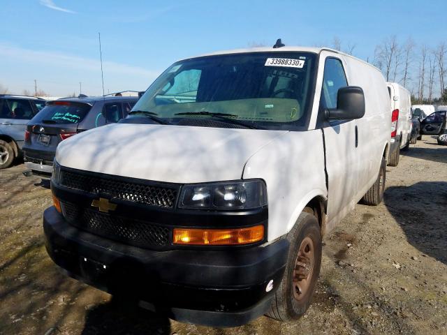 1GCWGAFP3J1265071 - 2018 CHEVROLET EXPRESS G2500  photo 2