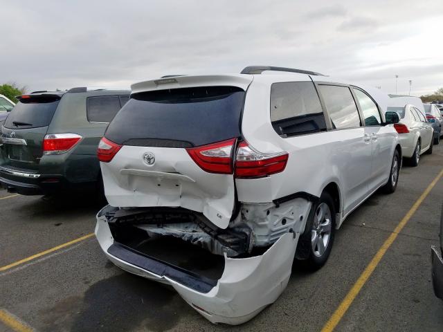 5TDKK3DC5FS667810 - 2015 TOYOTA SIENNA LE  photo 4