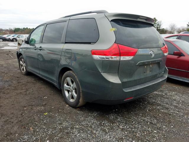 5TDKK3DC4BS107125 - 2011 TOYOTA SIENNA LE  photo 3