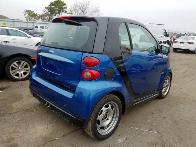 WMEEJ31X59K294580 - 2009 SMART FORTWO PURE  photo 4