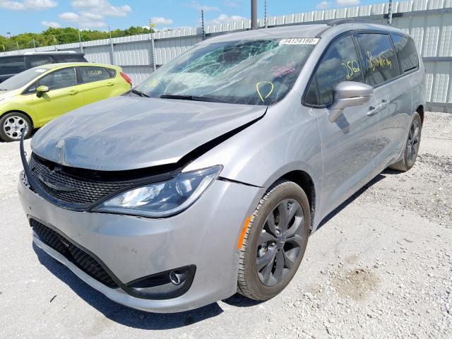 2C4RC1GG0KR686105 - 2019 CHRYSLER PACIFICA LIMITED  photo 2