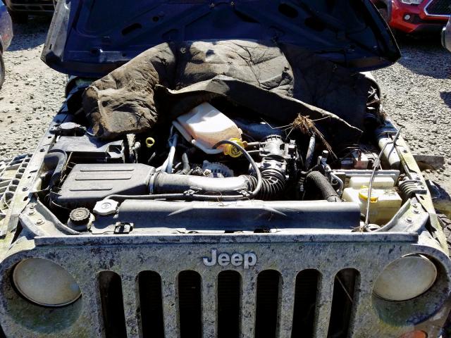 1C4BJWEG2DL513382 - 2013 JEEP WRANGLER UNLIMITED SAHARA  ფოტო 7