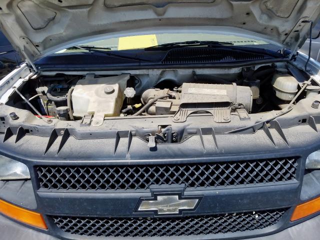 1GCGG25V561184056 - 2006 CHEVROLET EXPRESS G2500  photo 7