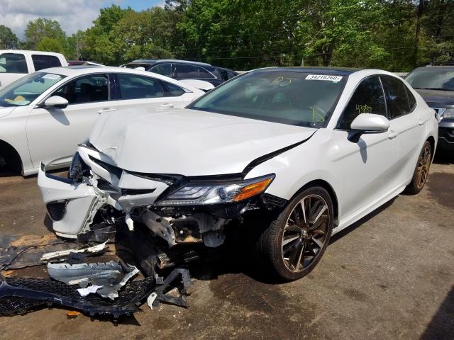 4T1B61HK6JU125786 - 2018 TOYOTA CAMRY XSE  photo 2