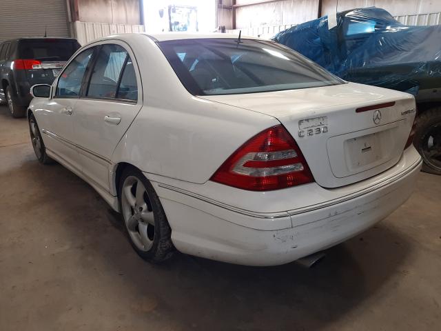 WDBRF40J05F708256 - 2005 MERCEDES-BENZ C 230K SPORT SEDAN WHITE photo 3