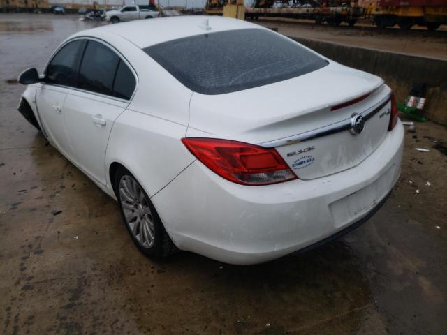 W04GN5EC1B1065771 - 2011 BUICK REGAL CXL WHITE photo 3