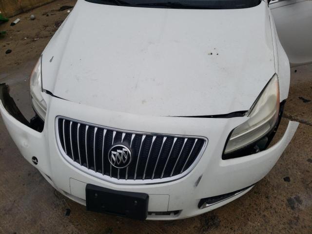 W04GN5EC1B1065771 - 2011 BUICK REGAL CXL WHITE photo 7