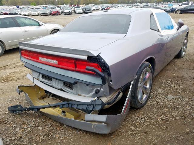 2C3CDYAG3EH280600 - 2014 DODGE CHALLENGER SXT  photo 4