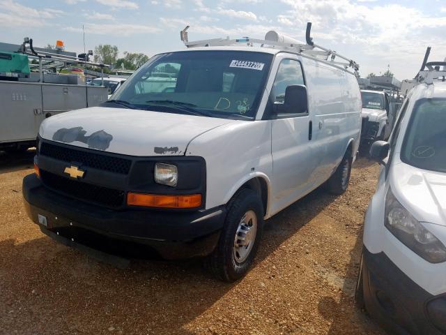 1GCWGFCB0B1129231 - 2011 CHEVROLET EXPRESS G2500  photo 2