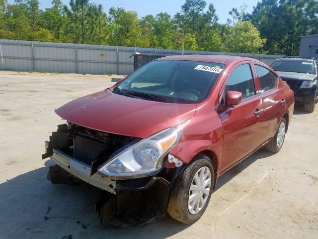 3N1CN7AP9HL870608 - 2017 NISSAN VERSA S MAROON photo 2