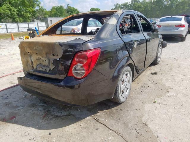 1G1JA5SH3D4247022 - 2013 CHEVROLET SONIC LS  photo 4