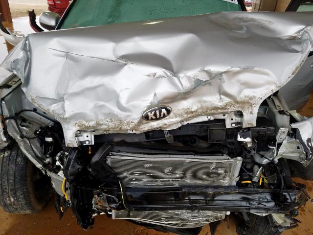 KNDJN2A28E7707251 - 2014 KIA SOUL  photo 7