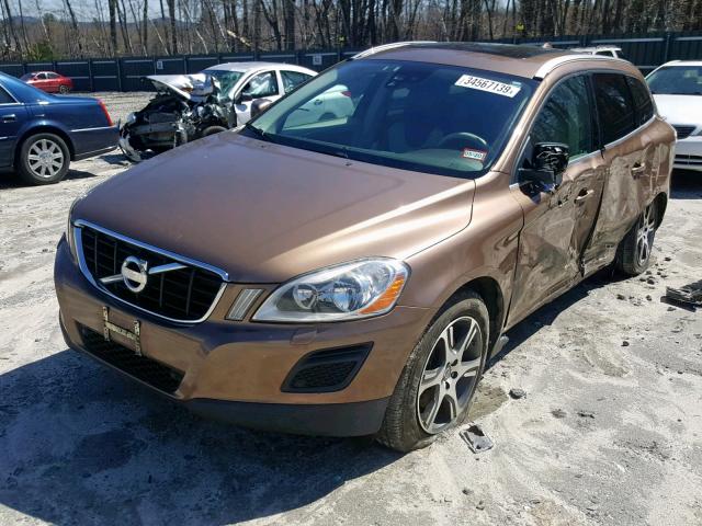 YV4902DZ4B2184570 - 2011 VOLVO XC60 T6  photo 2