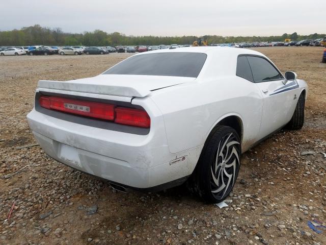 2C3CDYAG7DH700003 - 2013 DODGE CHALLENGER SXT  photo 4