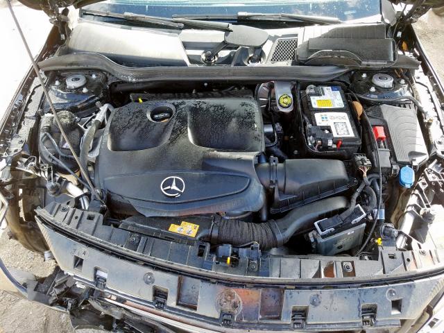 WDCTG4EB1JJ412587 - 2018 MERCEDES-BENZ GLA 250  photo 7