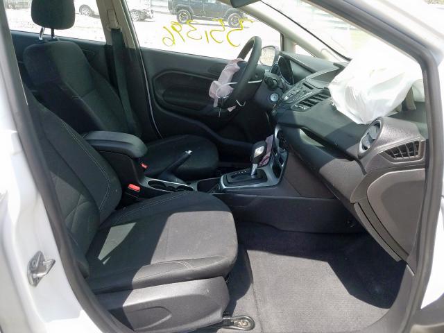 3FADP4BJ9KM102526 - 2019 FORD FIESTA SE  photo 5