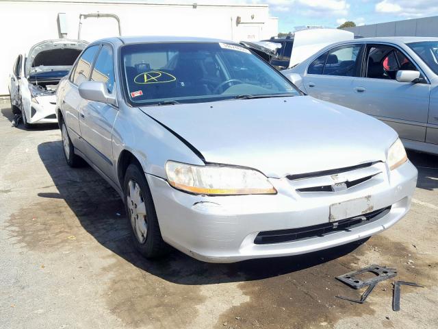 3HGCG6656YG706817 - 2000 HONDA ACCORD LX  photo 1