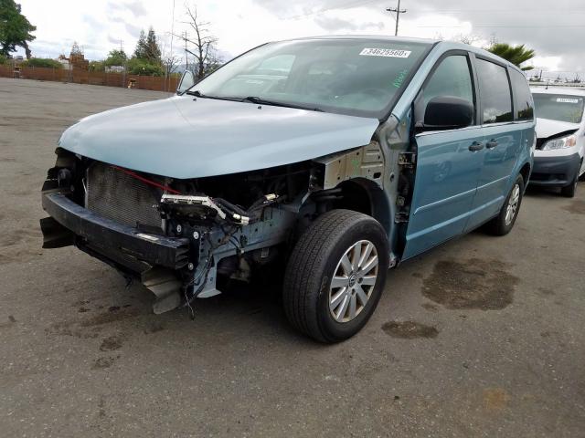 2V8HW44189R559055 - 2009 VOLKSWAGEN ROUTAN S  photo 2