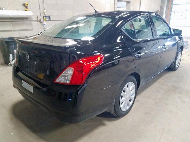 3N1CN7AP7KL803299 - 2019 NISSAN VERSA S  photo 4