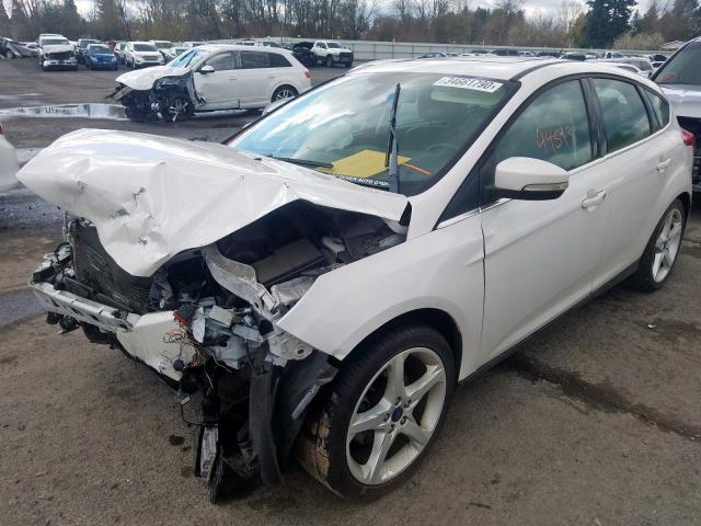 1FAHP3N28CL237726 - 2012 FORD FOCUS TITANIUM  photo 2