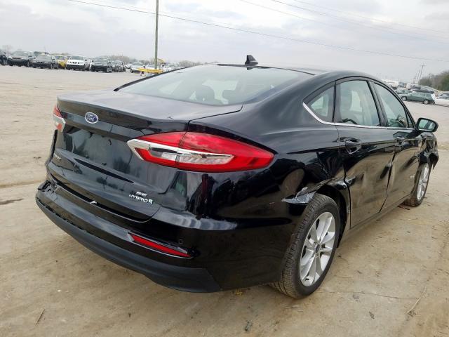 3FA6P0LU2KR141293 - 2019 FORD FUSION SE  photo 4