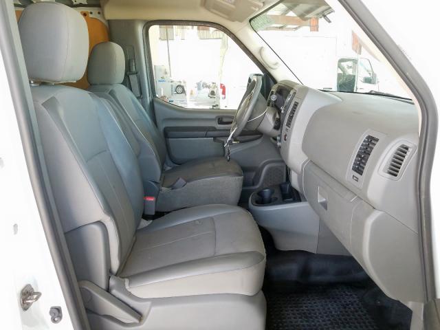 1N6BF0KMXJN817887 - 2018 NISSAN NV 1500 S  photo 5