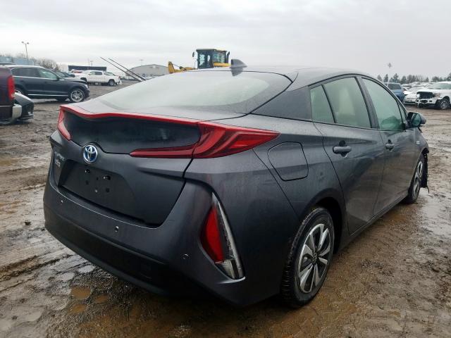 JTDKARFP2H3010747 - 2017 TOYOTA PRIUS PRIME  photo 4