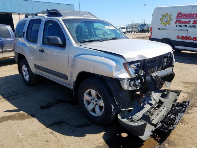 5N1AN0NW0DN813748 - 2013 NISSAN XTERRA X  photo 1