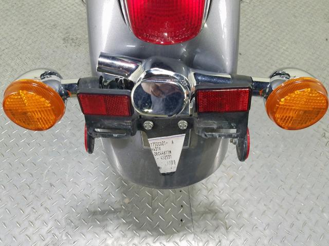 JH2RC44611M452531 - 2001 HONDA VT750 CD2  photo 17