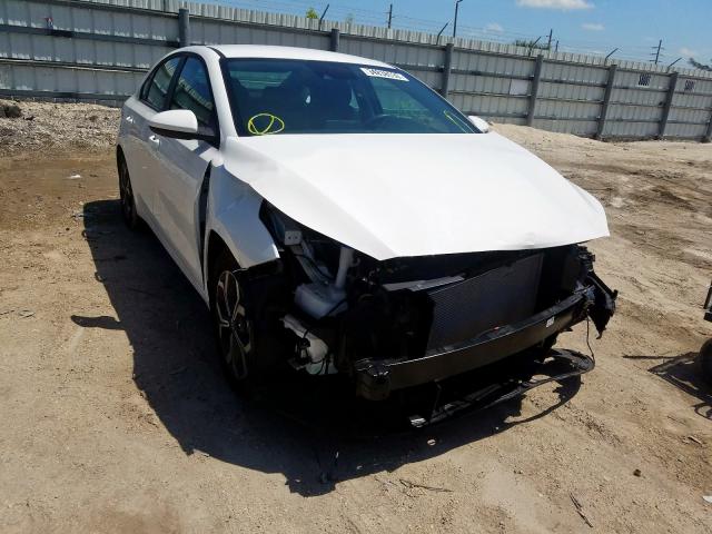 3KPF24AD3KE061625 - 2019 KIA FORTE FE  photo 1