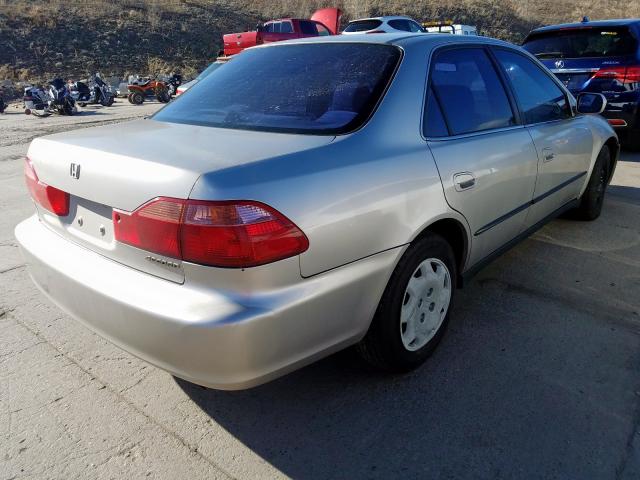 JHMCG5645XC012068 - 1999 HONDA ACCORD LX  photo 4