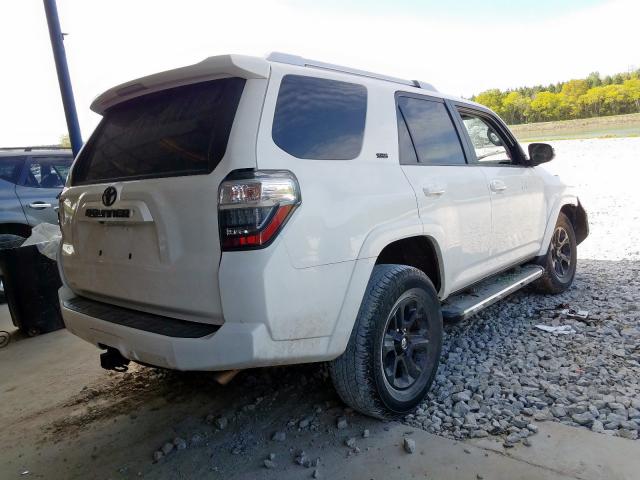 JTEZU5JR3H5161099 - 2017 TOYOTA 4RUNNER SR5  photo 4