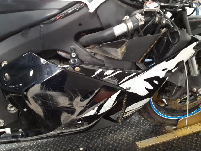 JH2PC4041AK300370 - 2010 HONDA CBR600 RR  photo 15