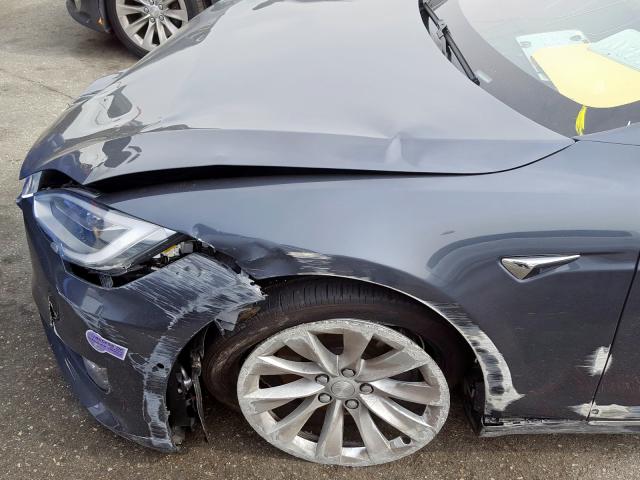 5YJSA1E28JF293591 - 2018 TESLA MODEL S  foto 9