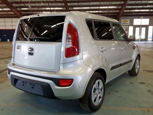 KNDJT2A5XC7375875 - 2012 KIA SOUL  photo 4