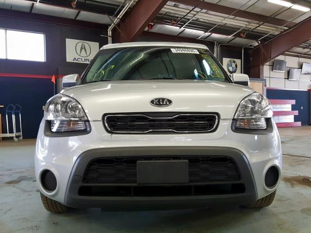 KNDJT2A5XC7375875 - 2012 KIA SOUL  photo 9