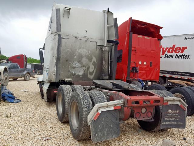 1FUJBBCK75LN99744 - 2005 FREIGHTLINER CONVENTIONAL ST120  photo 3