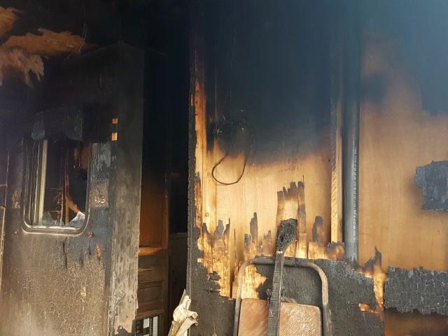 4YDT249265K220318 - 2005 KEYSTONE SPRINTER  ფოტო 5