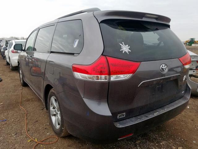 5TDKK3DC0ES482224 - 2014 TOYOTA SIENNA LE  photo 3