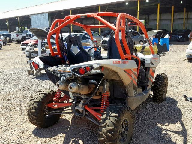 3JBPGAP21HJ000593 - 2017 CAN-AM MAVERICK 1000 R  photo 4