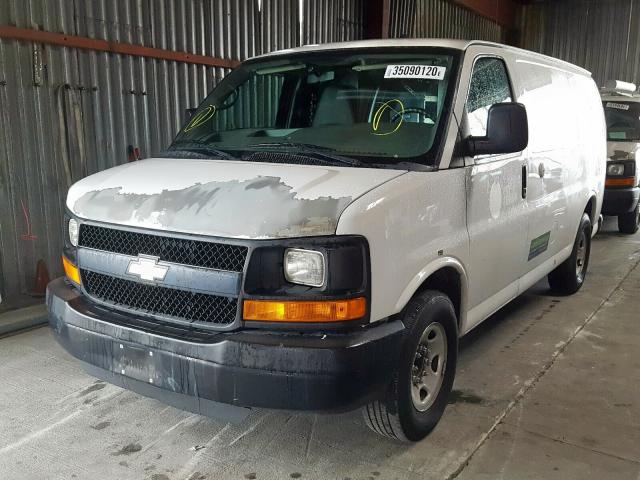 1GCWGFCB8C1109472 - 2012 CHEVROLET EXPRESS G2500  photo 2