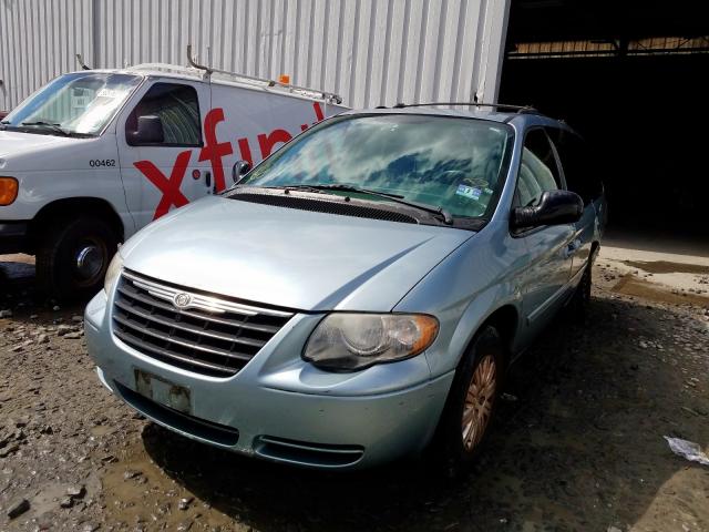 2C4GP44R85R304250 - 2005 CHRYSLER TOWN & COUNTRY LX  photo 2