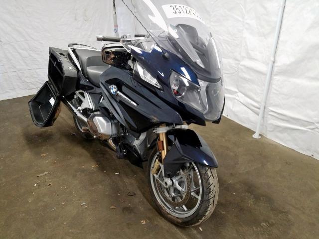 WB10J6304KZG33627 - 2019 BMW R 1250 RT  photo 1