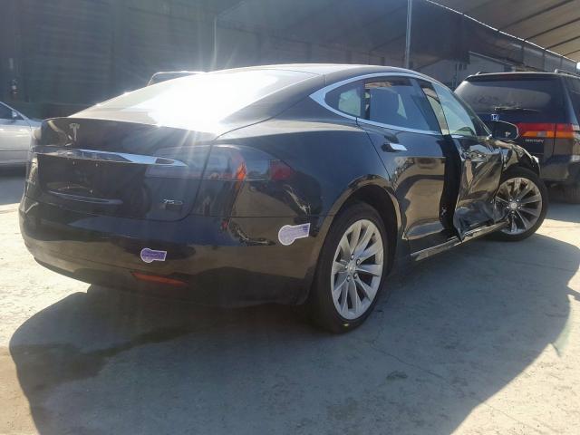 5YJSA1E27JF252370 - 2018 TESLA MODEL S  foto 4