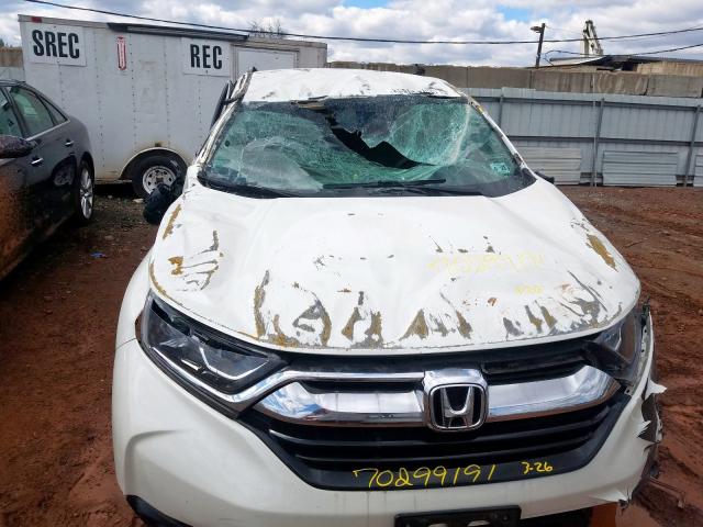 2HKRW6H37JH219288 - 2018 HONDA CR-V LX  photo 9